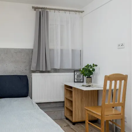 Classic & Elegant Moniuszki In By Renters Cracóvia