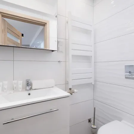 Classic & Elegant Moniuszki In By Renters * Krakow
